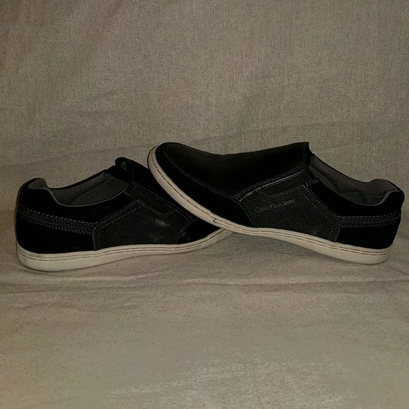 Black Calvin Klein slip on shoes - Picture 2 of 7